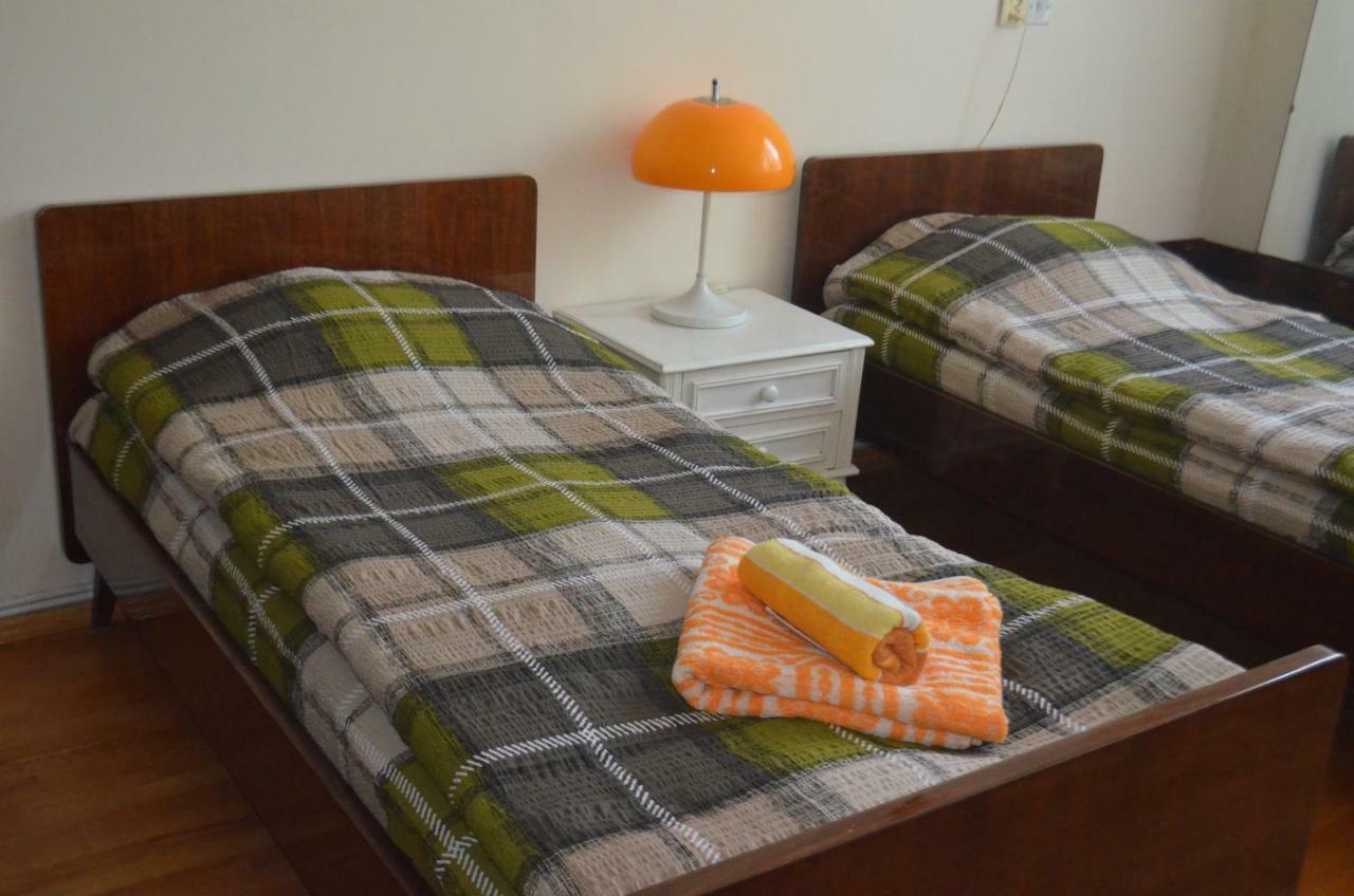 Alex'S Cosy Guesthouse Tbilisi Esterno foto